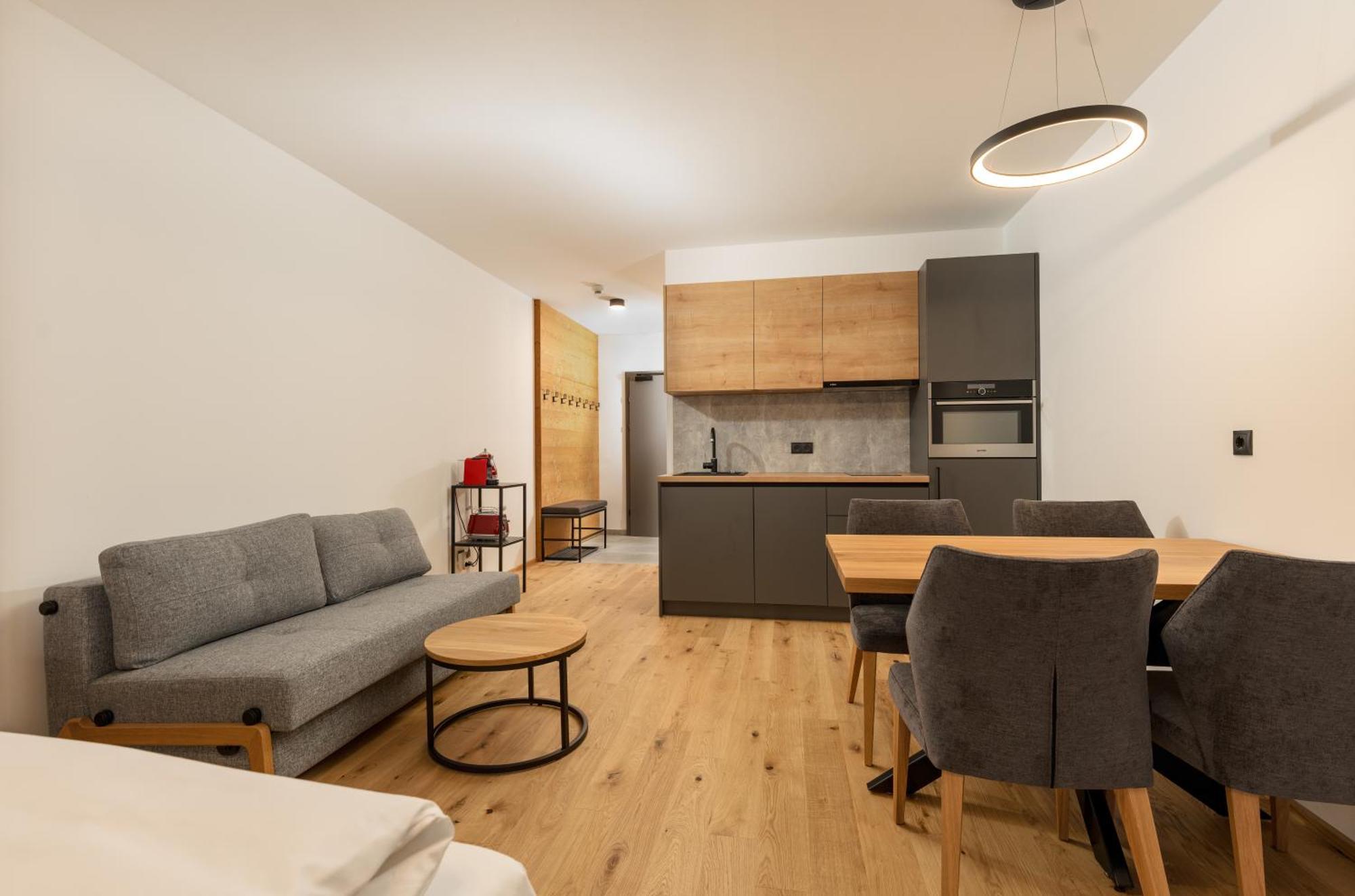 Pure Alpine Suites Шладминг Экстерьер фото